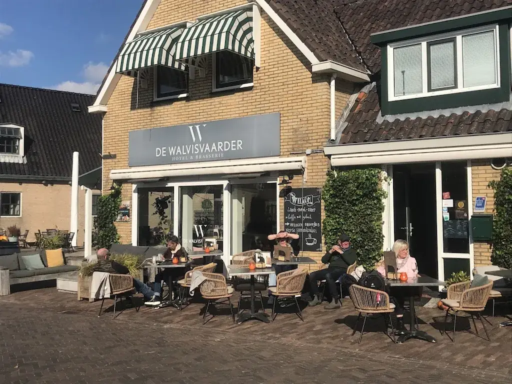 De Walvisvaarder Van Ameland_Hollum_slider_image_3