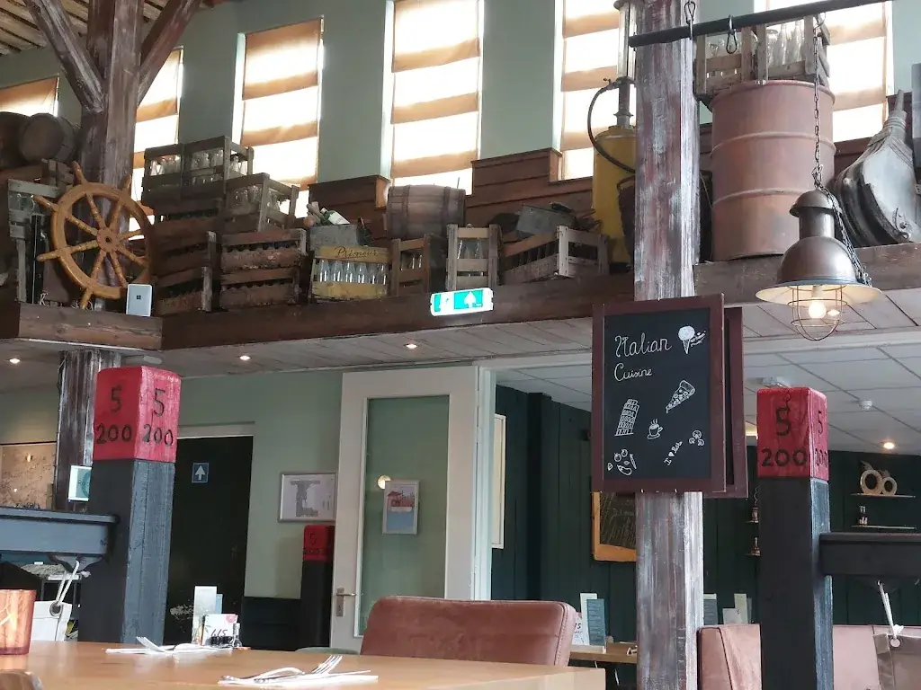 Restaurant Pizzaria Limone Boomhiemke restaurant in Hollum