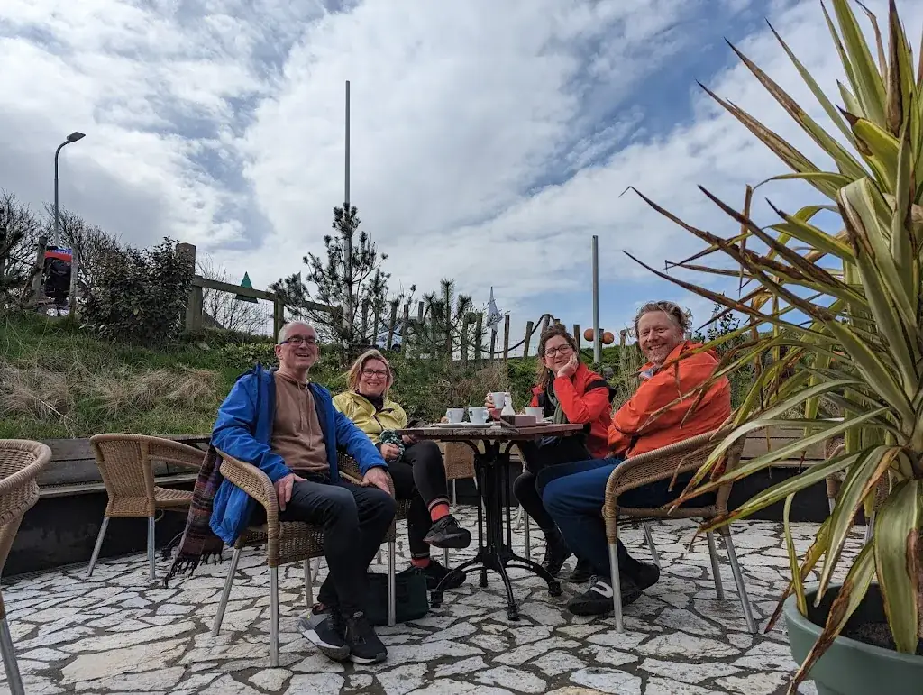 Ron de Korte_Waddenherberg 'The Friezinn'_Westhoek_recensione