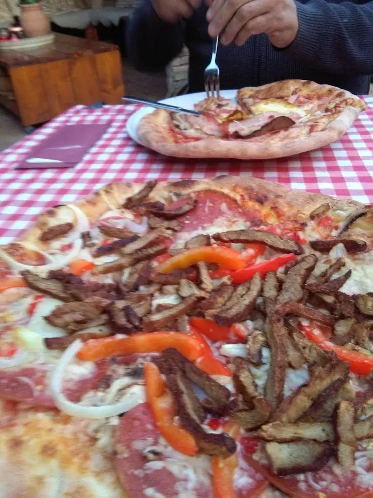 Menu_Modena Pizzeria_Annaparochie_immagine_5