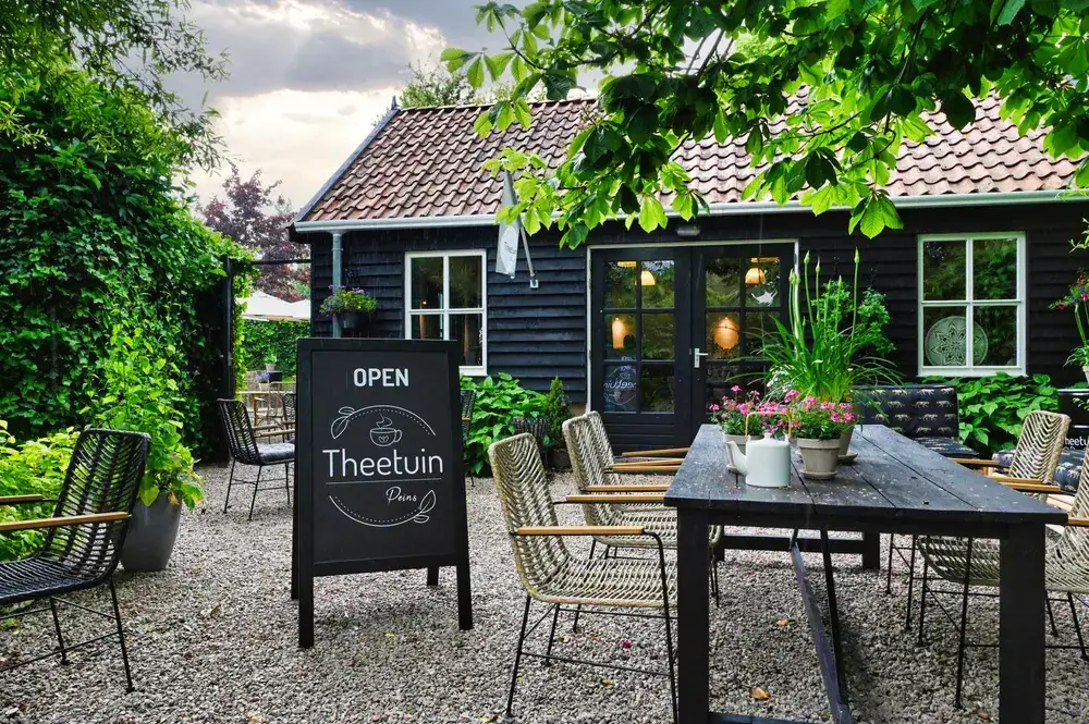 Theetuin Peins_Peins_slider_image_1