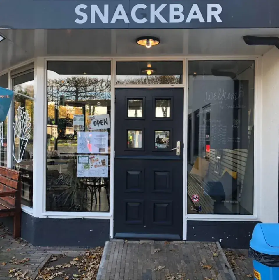 Smulhûske restaurant à Nieuwehorne