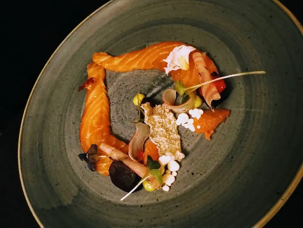 G.W. Coetzee_The Black Tie_Assen_review