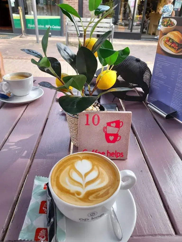 Lunchroom Mem_Joure_slider_image_3