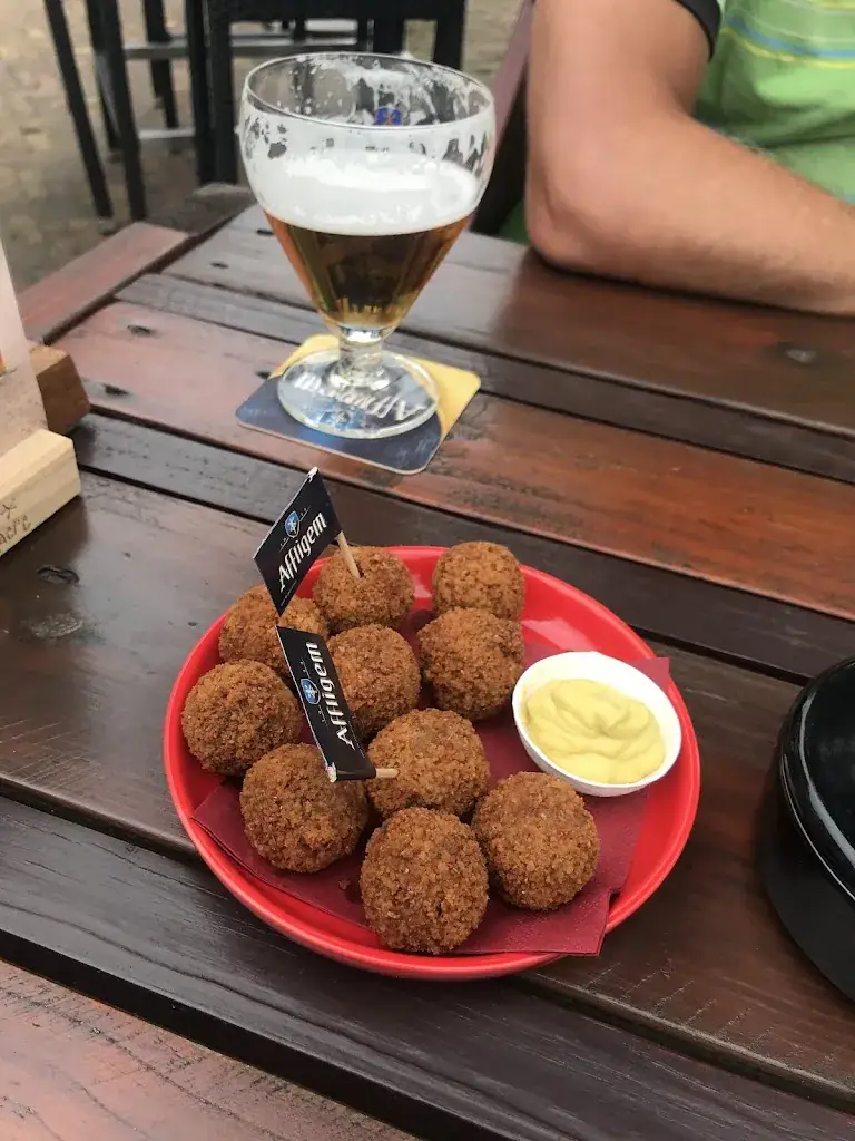 Durk Bouma_Café 'T SYL_Joure_reseña