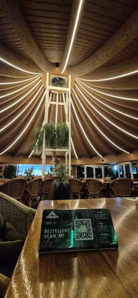 Jasper Veenstra_Pizzeria Lungomare_Makkum_review