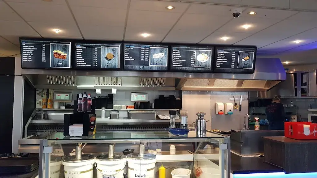 Hoek's Vis & Snack's_Makkum_slider_image_2