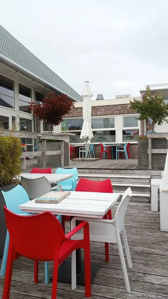 Grzesitza Thomas_Captain’s Corner_Makkum_review