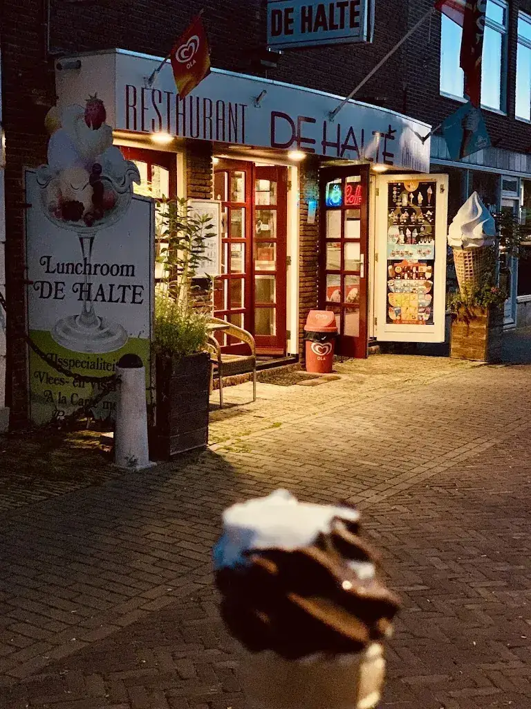 You Tube_Lunchroom De Halte_Makkum_Bewertung