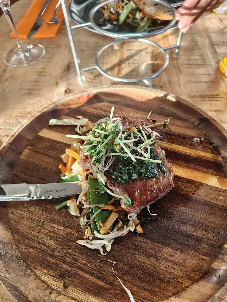 Farah Rahman_Osorio World's Kitchen_Nes_avis