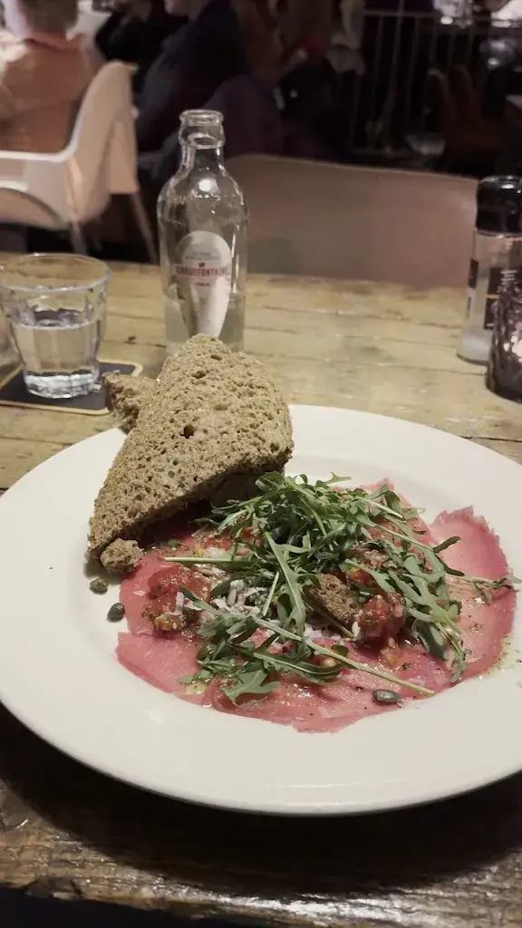 Ed_Binnen_Nes_review