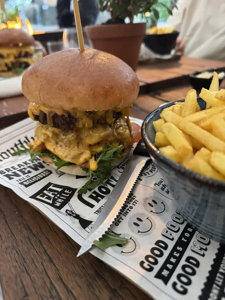 Oriol Casas_Proeflokaal Rixt_Nes_review