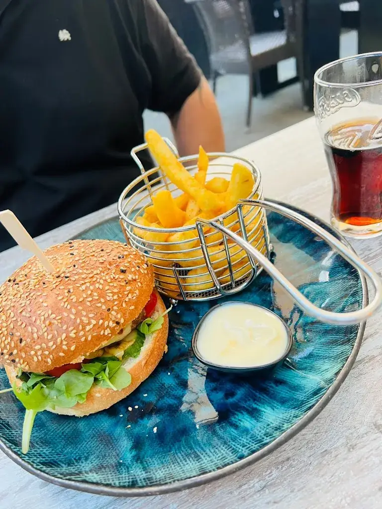 All Joor's raskattencafé_Oudega_slider_image_3