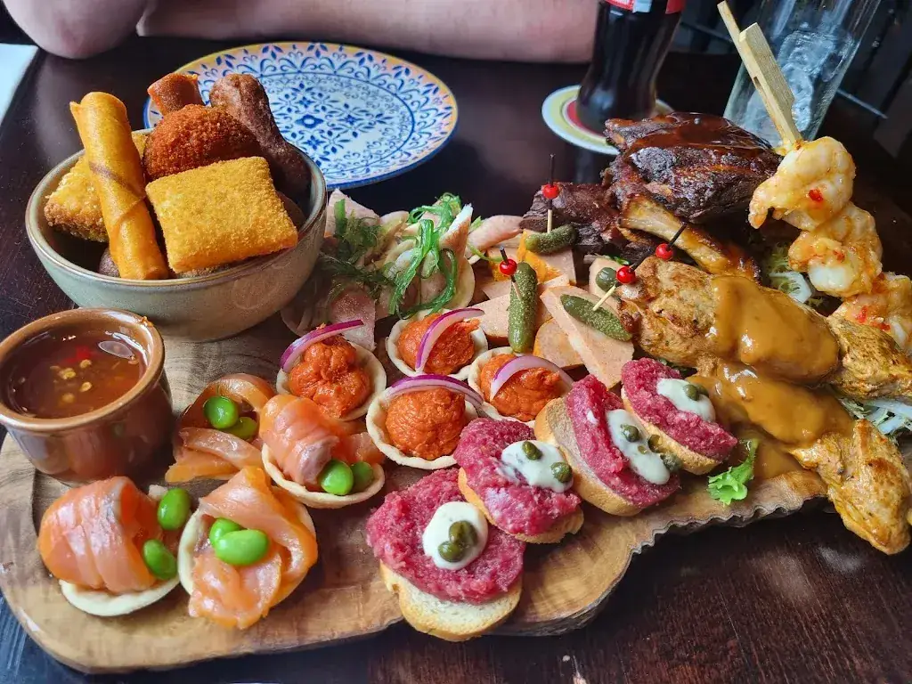 Norma Alison_Spoorzicht_Heerenveen_recensione