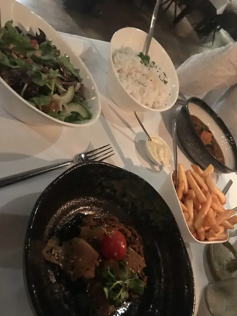 Maud Hesselink_Napoleon Wine & Dine_Emmen_review