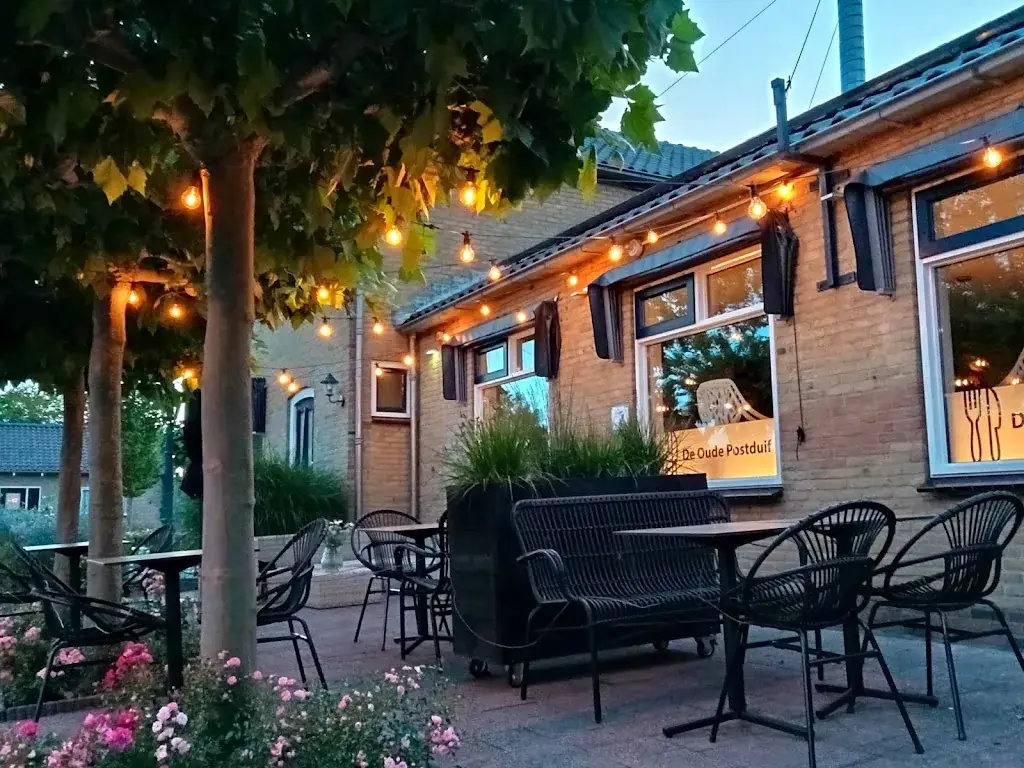 De Oude Postduif ristorante a Jacobiparochie