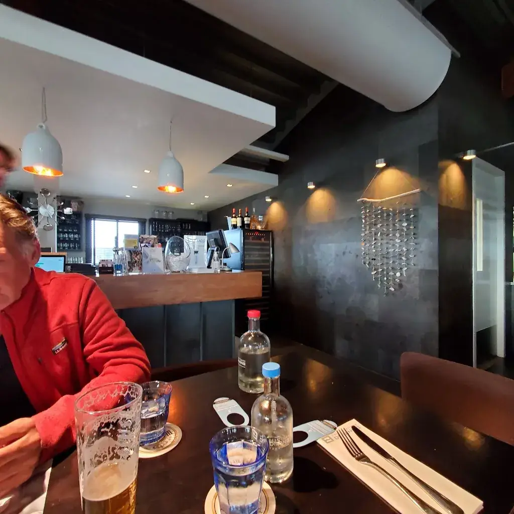 Michael_De Dining_Oost-Vlieland_reseña