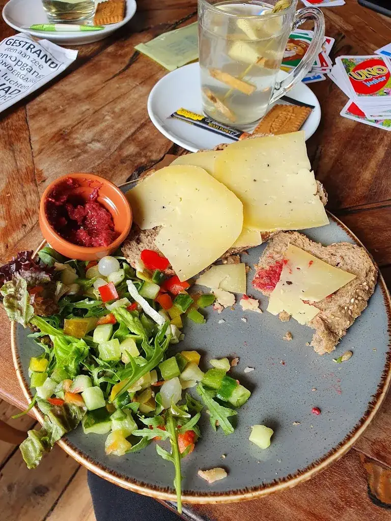 Menu_Gestrand, eten aan zee._Oost-Vlieland_image_5