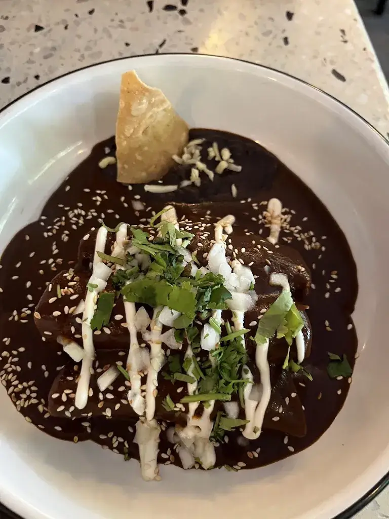 LUPE_Amsterdam_slider_image_2