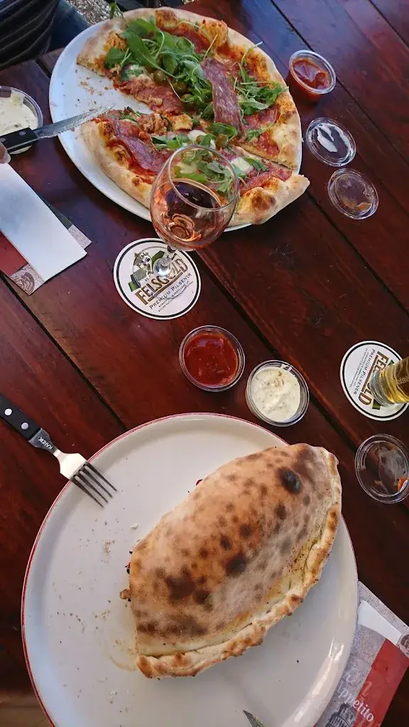 ERIK RASNER_Pizzeria Venezia_Wergea_review