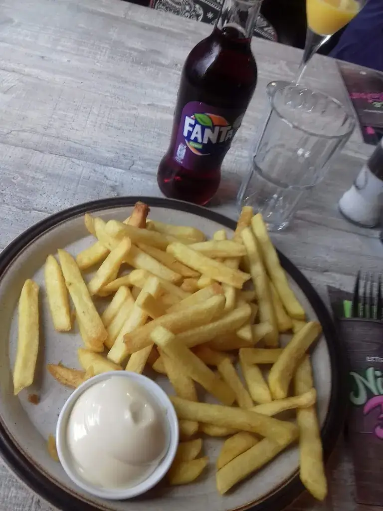 Menu_Nice Flavour Restaurant En Cafetaria verse producten_Witmarsum_image_6