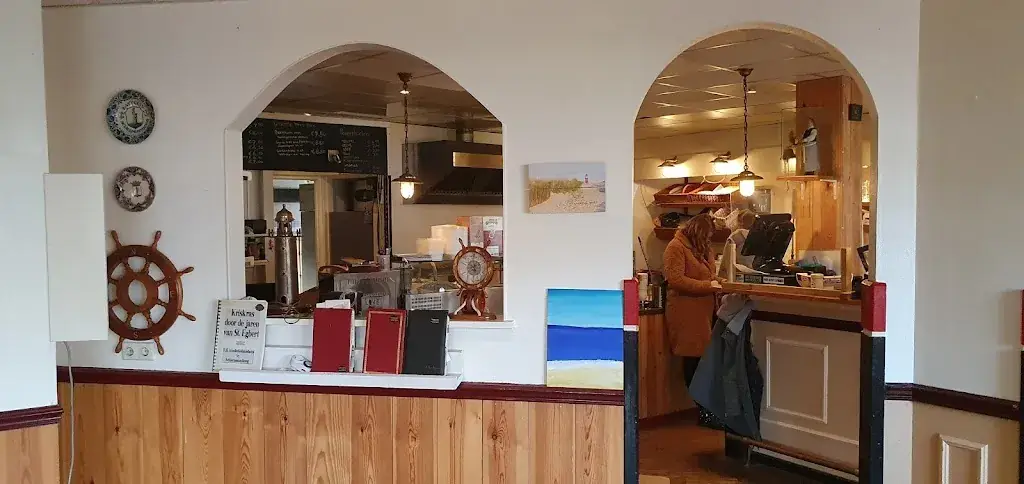 Lunchroom De Koffiekajuit ristorante a Schiermonnikoog