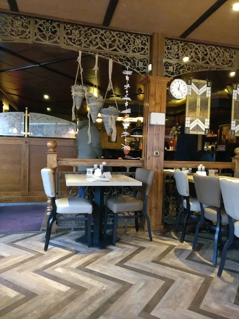 Vojtech V_it Stee foar Iters en Drinkers_Surhuisterveen_recensione