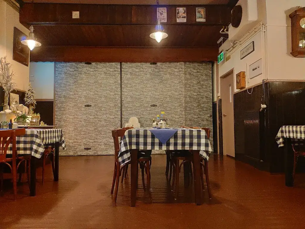 Pannenkoekenhuis Landzicht_Netherlands_slider_image_1