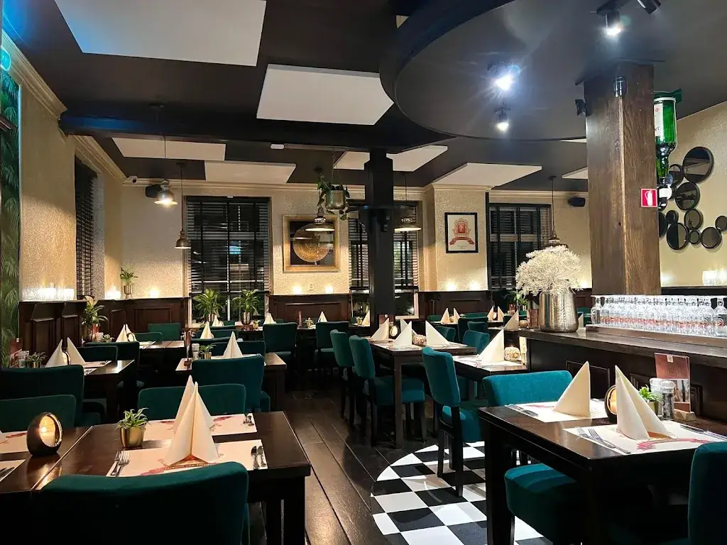 Restaurant De Heeren van Heukelom ristorante a Afferden