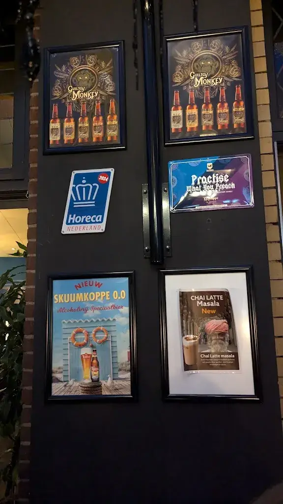 Menu_Cafe Mustache_'s-Heerenberg_image_2