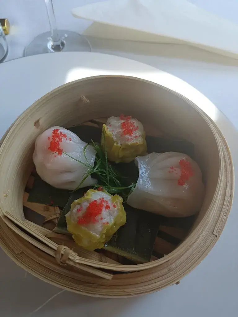 Jakub “Genetically Challenged” Mazur_MiJoy Fusion Restaurant_Lengel_review