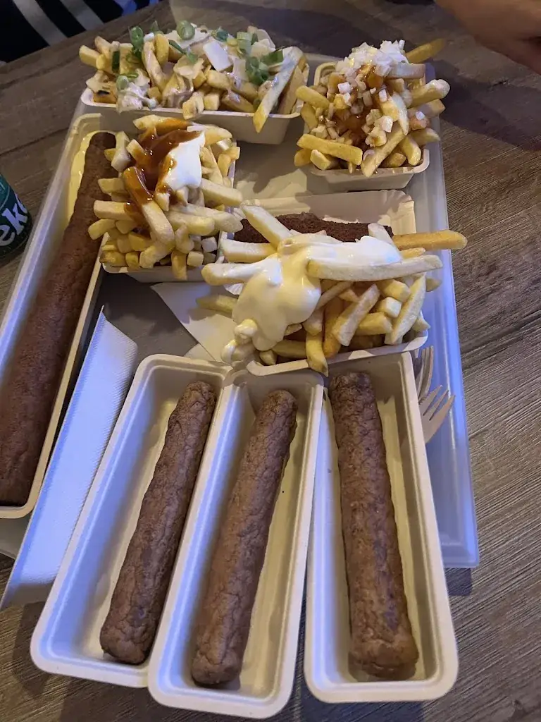 Nadine Schäfer_cafeteria Litjes_'s-Heerenberg_avis