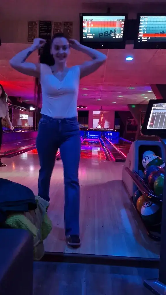 Bowling- en Partycentrum `s-Heerenberg_'s-Heerenberg_slider_image_2