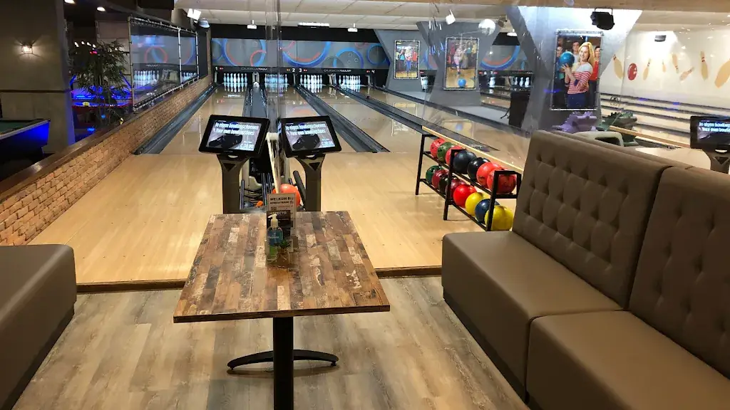 Bowling- en Partycentrum `s-Heerenberg_'s-Heerenberg_slider_image_3