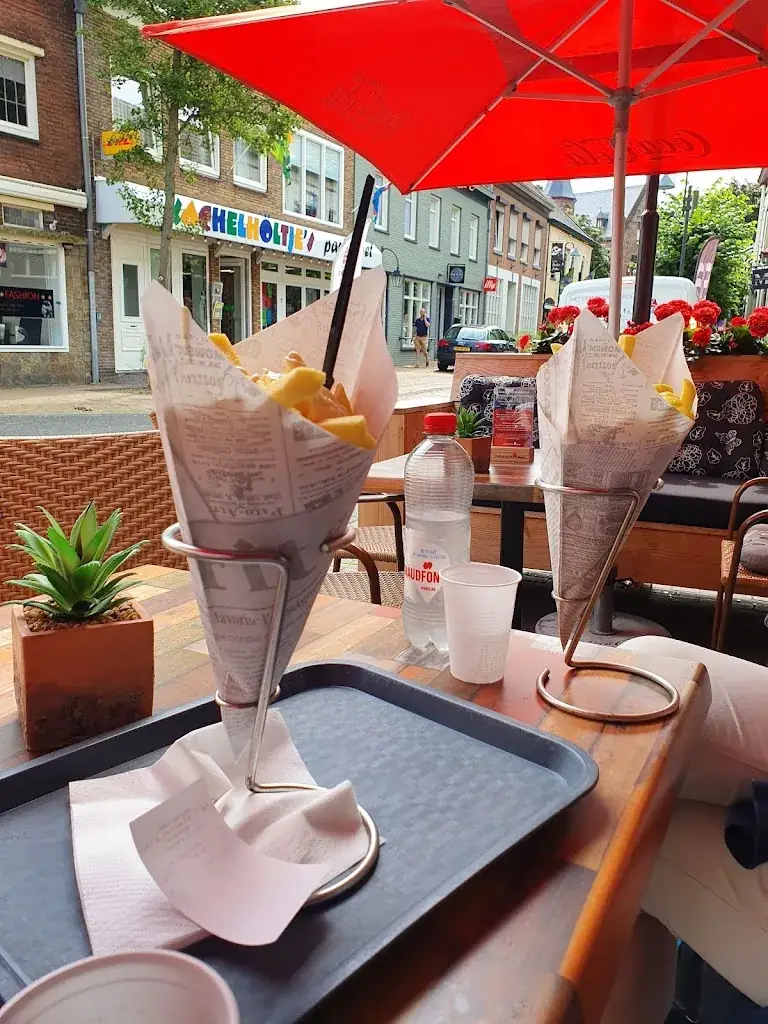 Menu_Snackrestaurant Het Stadsplein_'s-Heerenberg_image_4