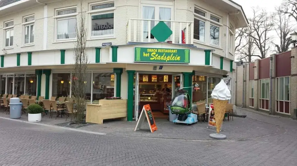 Snackrestaurant Het Stadsplein restaurant à 's-Heerenberg