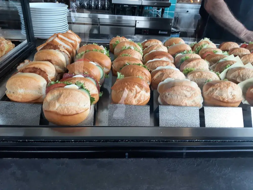 Menu_BROODS, broodjesbar & drive-thru_Zeddam_image_2