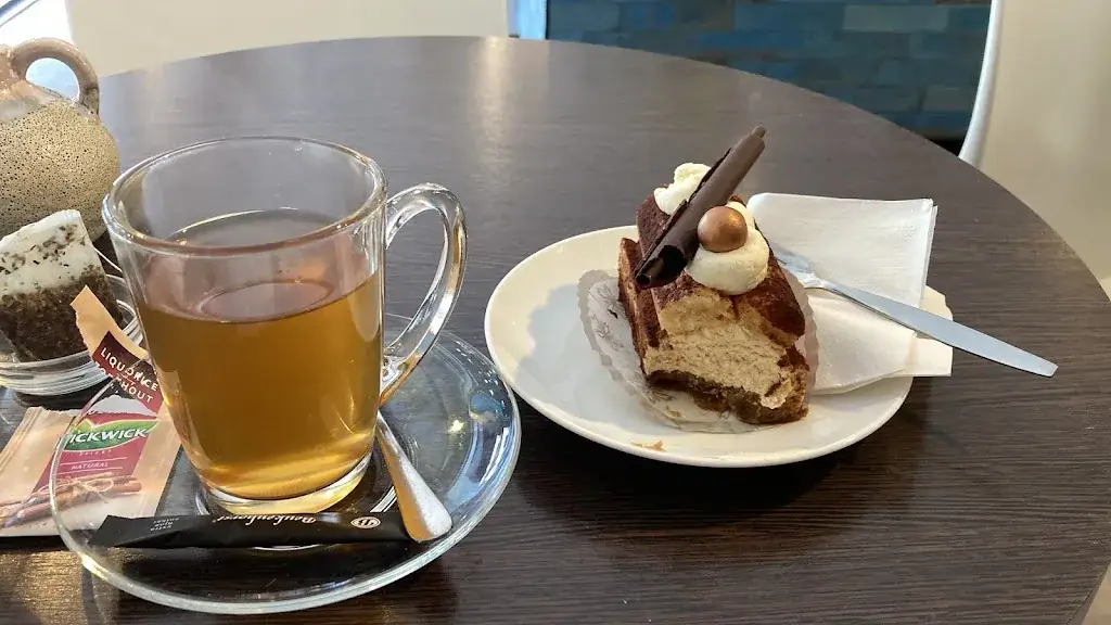 Victor van Hunnik_IJssalon Macellaio_'s-Heerenberg_recensione