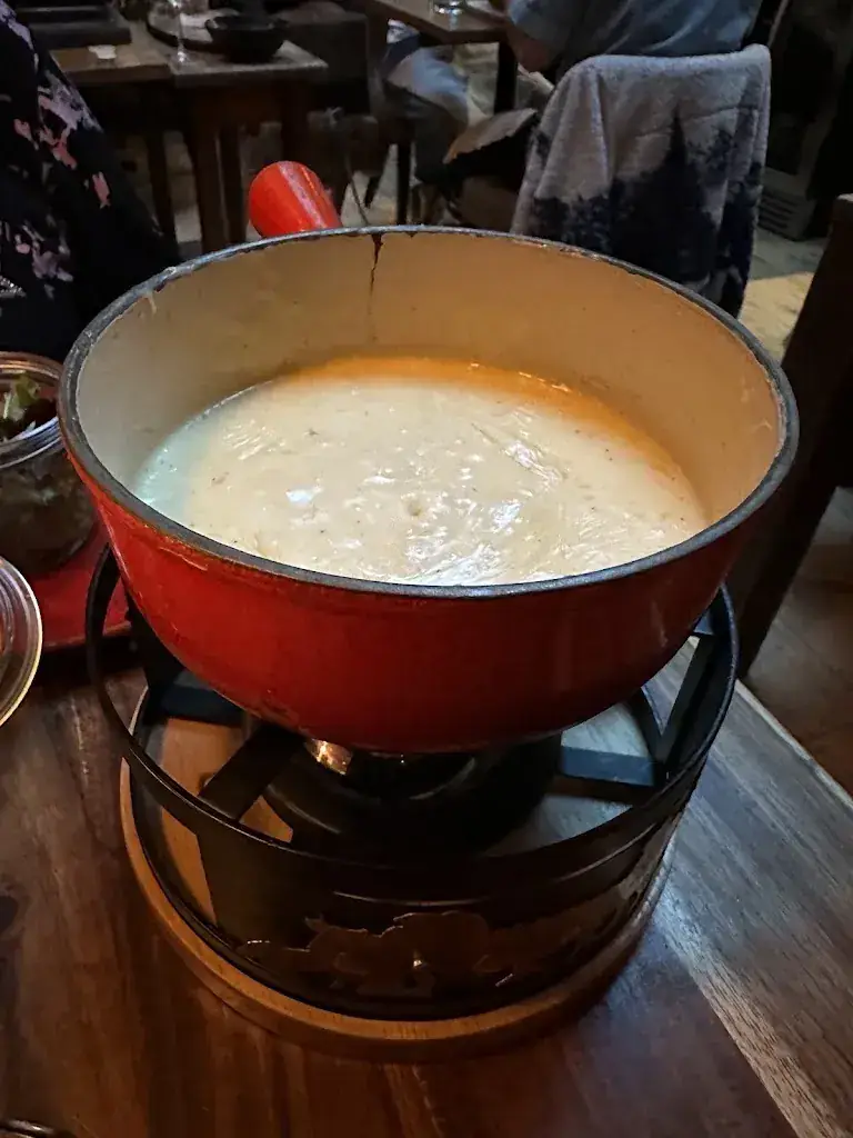 Evi Om_Bistrot des Alpes_Amsterdam_review