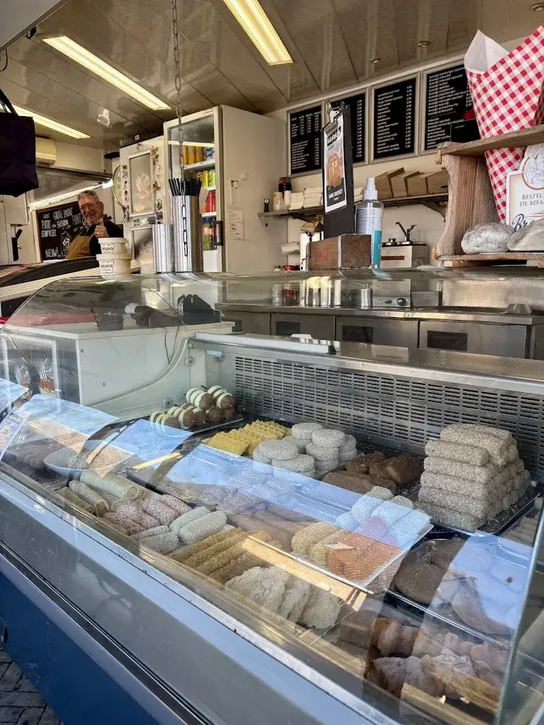 Matilde Soto-Aguilar_Daan's Snackmobiel_Aalden_review