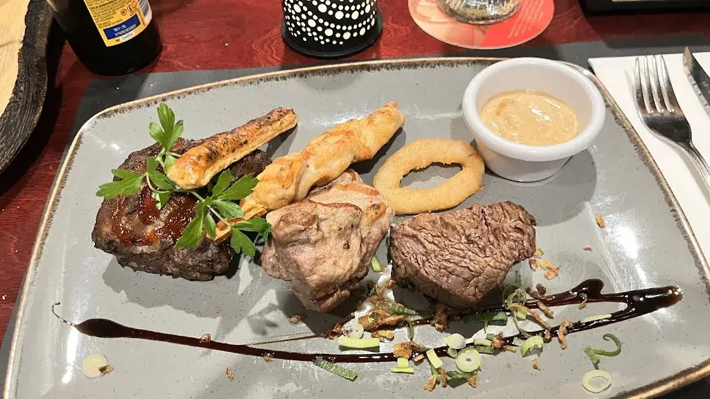 Grillhouse Wolvega_Oldeholtpade_slider_image_3