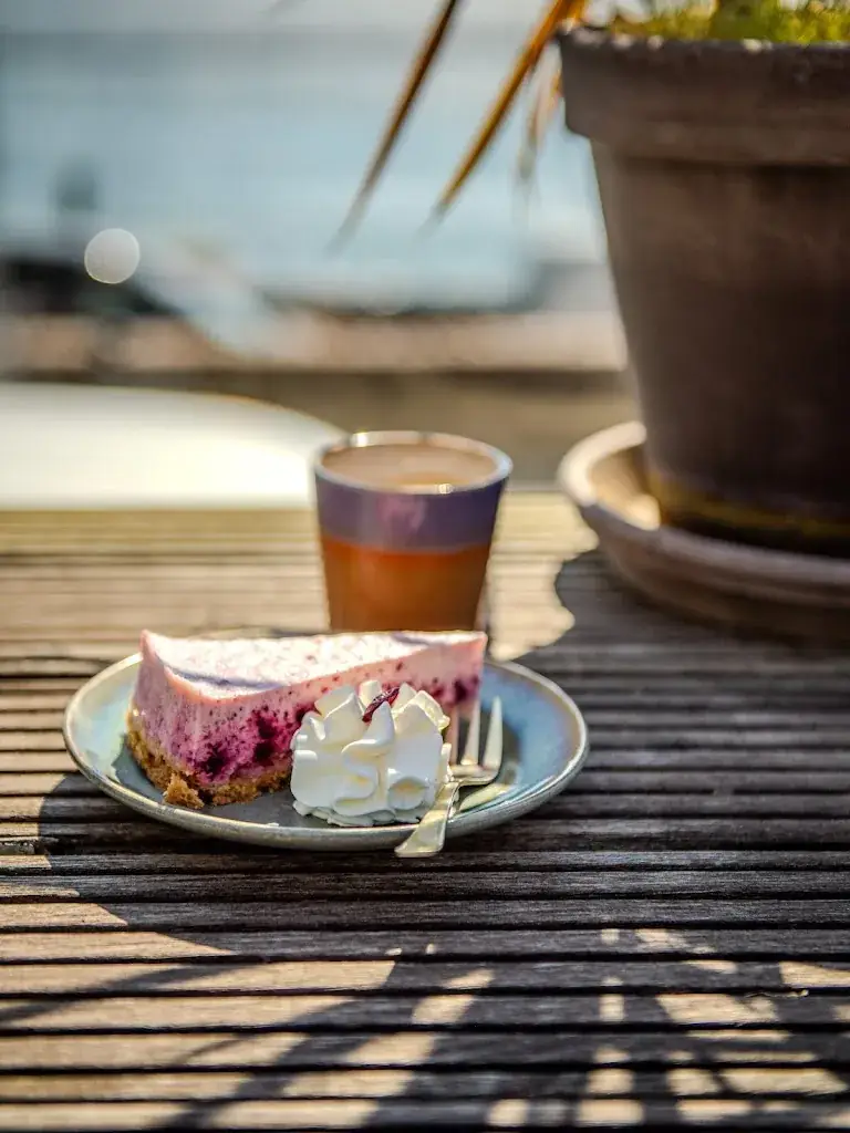 Grand Café Restaurant Zeezicht_West-Terschelling_slider_image_2