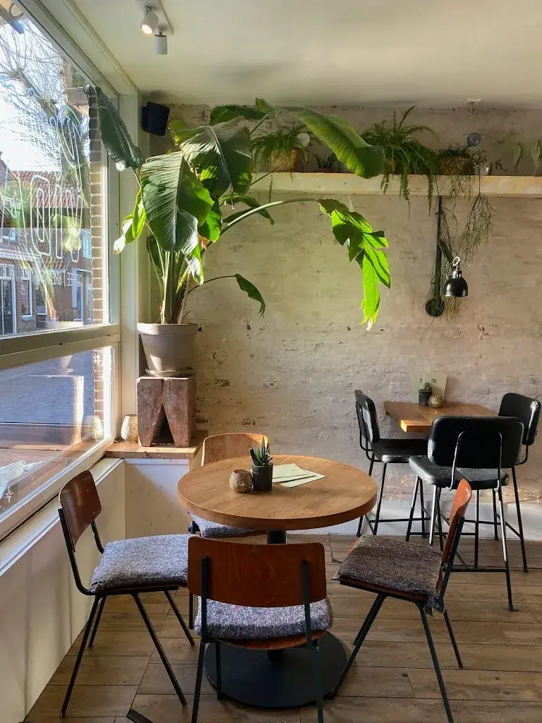 Pura Vida Foodbar - West_West-Terschelling_slider_image_1