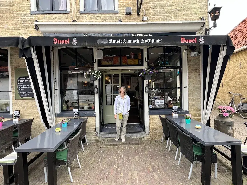 Amsterdamsch Koffijhuis restaurant à West-Terschelling
