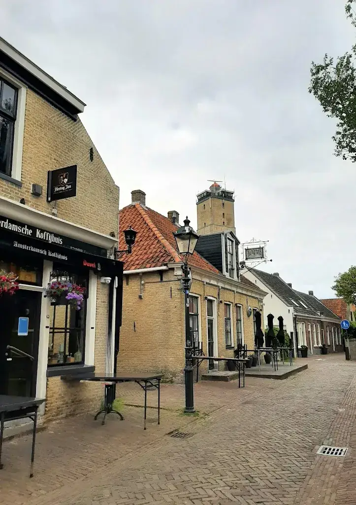 Amsterdamsch Koffijhuis_West-Terschelling_slider_image_3