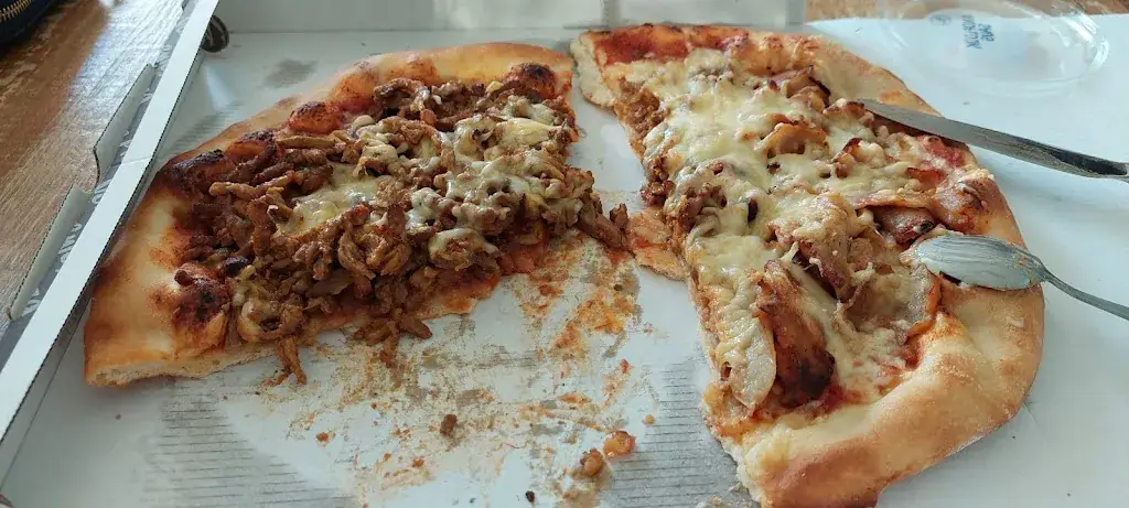 Menu_Pizzeria romantica_Aalden_image_8