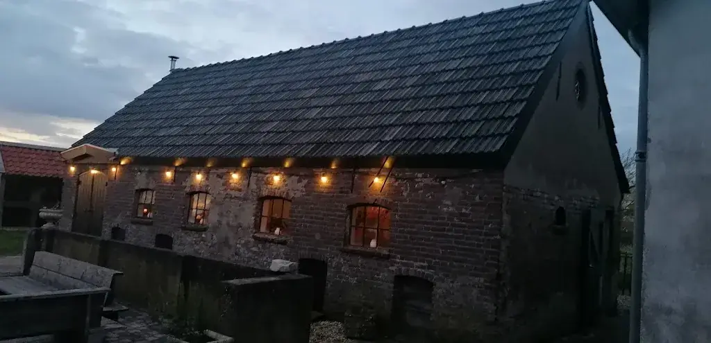 Yvonne_De Leutse Hof_Angeren_recensione