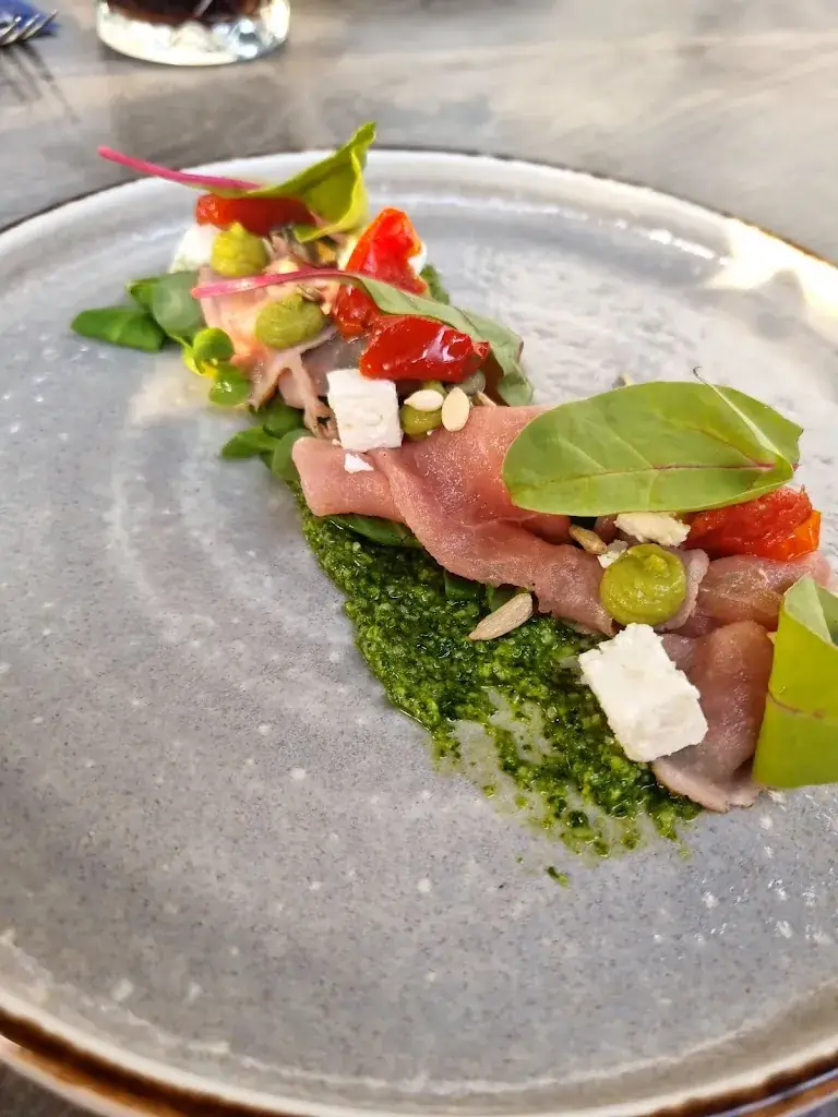 Andrew Dancing_Brave Hendrik_Zetten_review