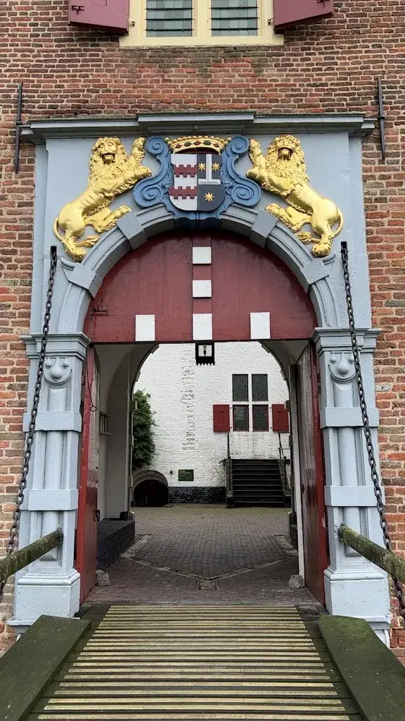 Koetshuis Kasteel Ammersoyen_Ammerzoden_slider_image_2