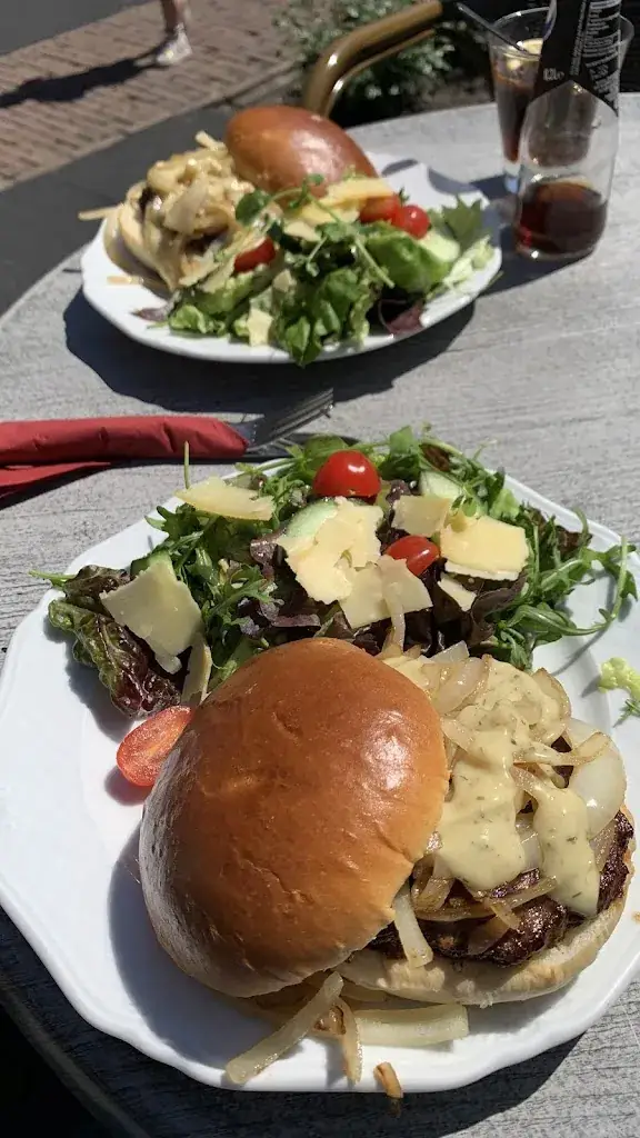 Anna Plus_Lunchcafé de Flintenhoeve_Wezup_review